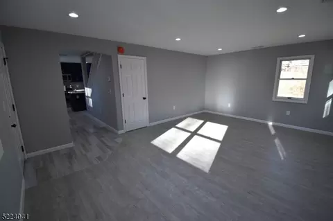 9 Phillips Rd, Stanhope, NJ 07874 photo 7