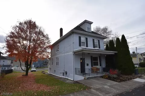 796 Mill St, Phillipsburg, NJ 08865