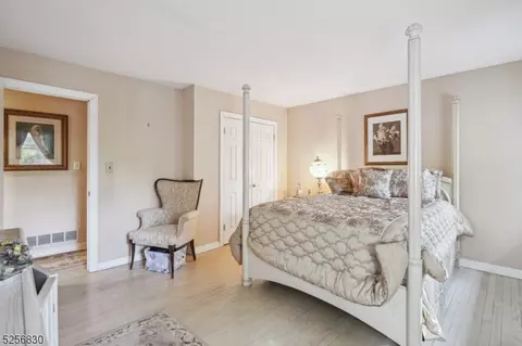 209 Bryant Ave, Springfield, NJ 07081 photo 18
