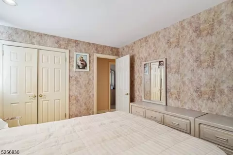 209 Bryant Ave, Springfield, NJ 07081 photo 22
