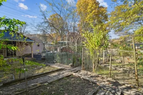 209 Bryant Ave, Springfield, NJ 07081 photo 31