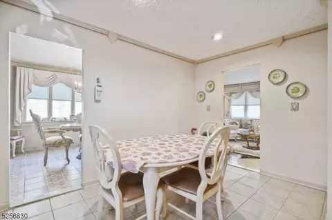209 Bryant Ave, Springfield, NJ 07081 photo 14