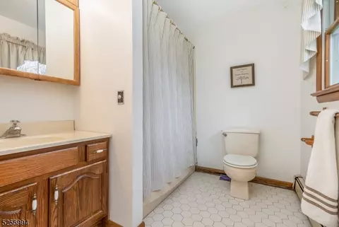 46 Nunn Ave, Washington, NJ 07882 photo 17