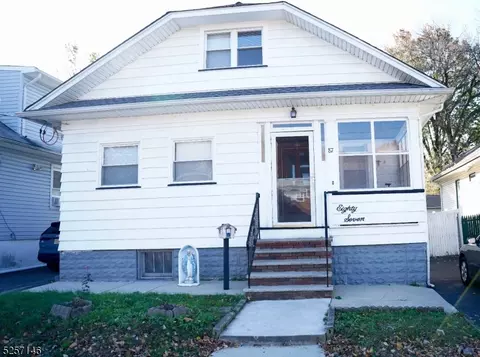 87 Terhune Ave, Passaic, NJ 07055