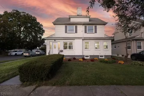 651 Magie, Elizabeth, NJ 07208