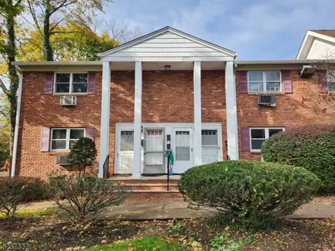 41 N Franklin Tpke #C, Ramsey, NJ 07446