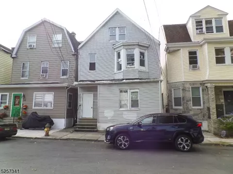 36 Dassing Ave #2, Newark, NJ 07106