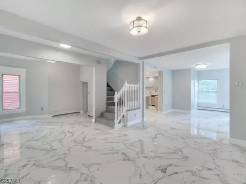 74 Nairn Pl, Newark, NJ 07108