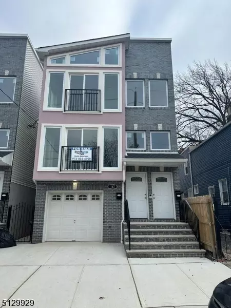 167 3rd St, Newark, NJ 07107