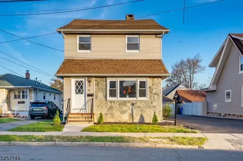 58 Manhattan Ave, Woodbridge Twp, NJ 07001