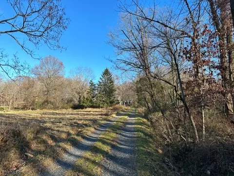 52 Morning Glory Rd, Warren Twp, NJ 07059