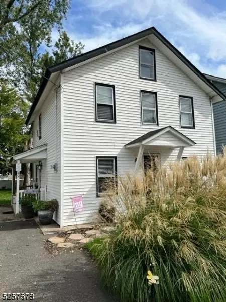 29 Franklin St, South Bound Brook, NJ 08880
