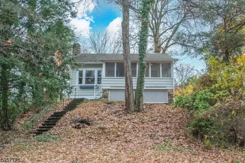 68 Westover Ave, West Caldwell, NJ 07006