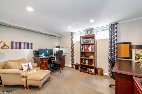 43 Beech Ave, Berkeley Heights, NJ 07922 photo 28