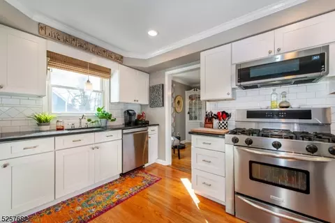 43 Beech Ave, Berkeley Heights, NJ 07922 photo 14