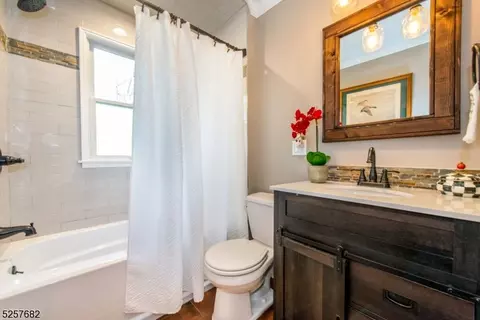 43 Beech Ave, Berkeley Heights, NJ 07922 photo 18