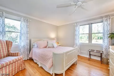 43 Beech Ave, Berkeley Heights, NJ 07922 photo 15