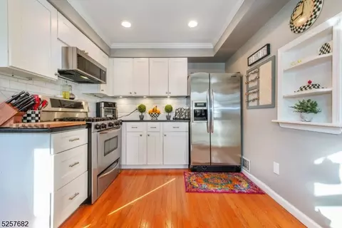 43 Beech Ave, Berkeley Heights, NJ 07922 photo 10