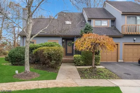 3 Hawthorne Pl, Basking Ridge, NJ 07920