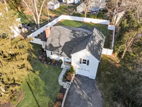 111 Madison Ave, Madison, NJ 07940