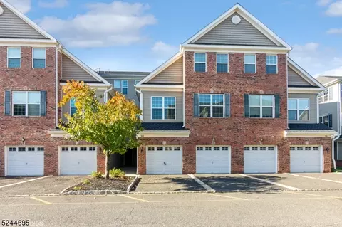 6 Station Sq, Union, NJ 07083