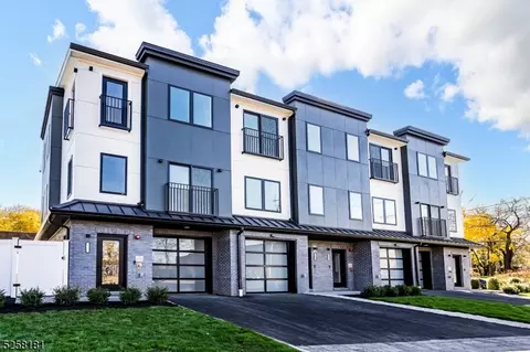 695 S 2nd St, Plainfield, NJ 07060