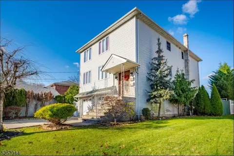 140 W Stimpson Ave, Linden, NJ 07036