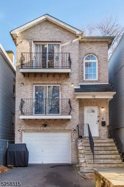102 Columbia Ave #2, Newark, NJ 07106
