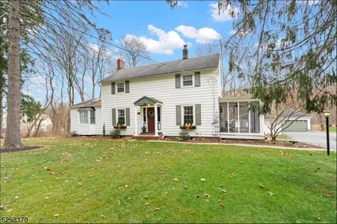 22 Hurd St, Mine Hill, NJ 07803
