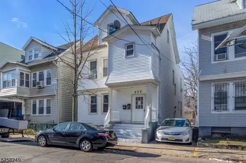 777 S 17th St, Newark, NJ 07103