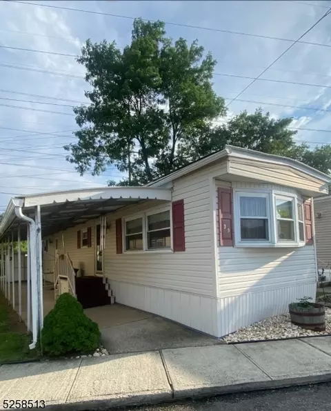 39 Helen Ave, Woodbridge Twp, NJ 07001