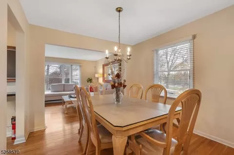 47 Century, Paramus Boro, NJ 07652 photo 11