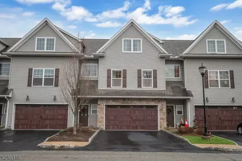 8 Clark St, Denville, NJ 07834