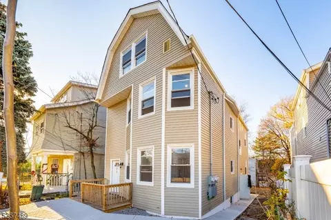 473 Grove St, Irvington, NJ 07111