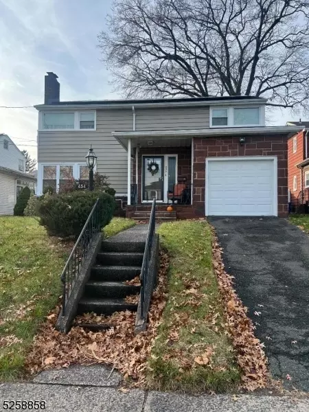 452 E 42nd, Paterson, NJ 07504