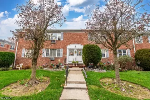 43 Conforti Ave #53, West Orange, NJ 07052