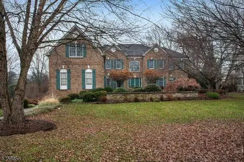 120 Canterbury Way, Bernards, NJ 07920