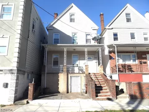 223 John St, Elizabeth, NJ 07202