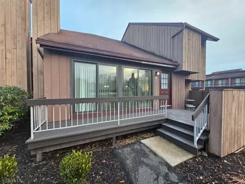 117 Bluebird Dr #3A, Hillsborough, NJ 08844