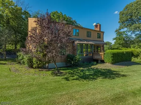 3 Belmont Ct, Flemington, NJ 08822