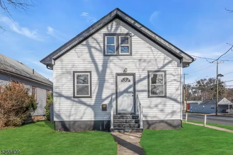 613 W Hazelwood Ave, Rahway, NJ 07065 1 photo Movoto