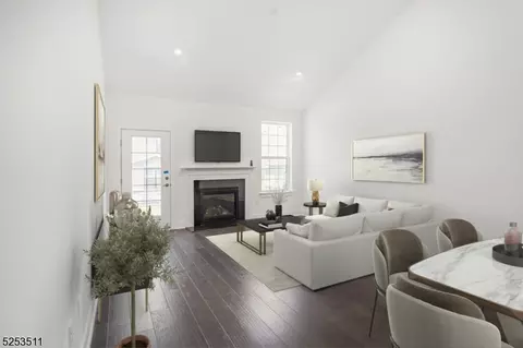 73 Whitney Ave, Morristown, NJ 07960