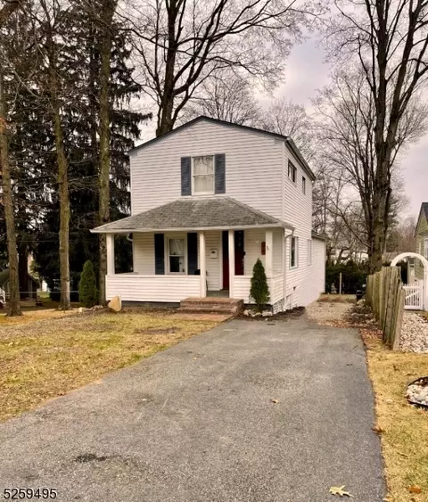 56 Roosevelt Ave, Butler, NJ 07405