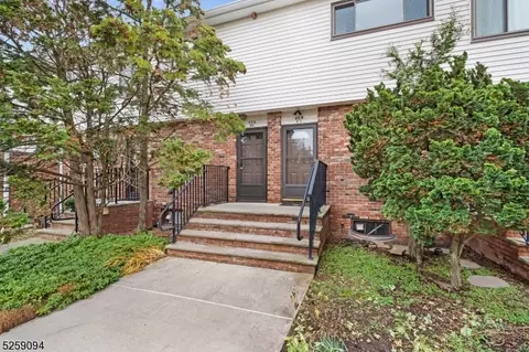 673 Dover Ct #D1, Hillsborough, NJ 08844