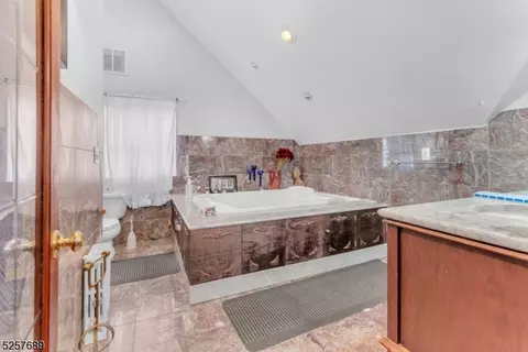 1133 Martine, Plainfield, NJ 07060 photo 25