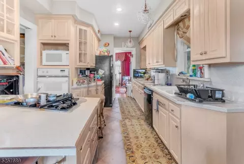 1133 Martine, Plainfield, NJ 07060 photo 8