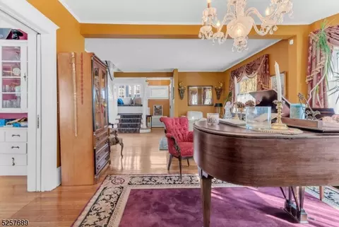 1133 Martine, Plainfield, NJ 07060 photo 18
