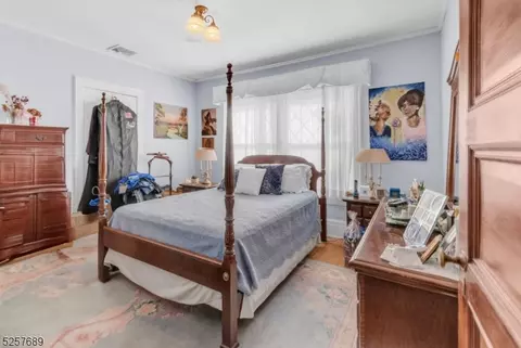 1133 Martine, Plainfield, NJ 07060 photo 10