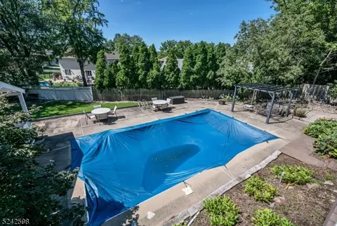 69 Colonial Rd, Wayne, NJ 07470 photo 25