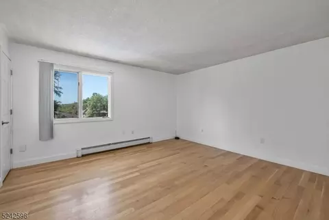 69 Colonial Rd, Wayne, NJ 07470 photo 20